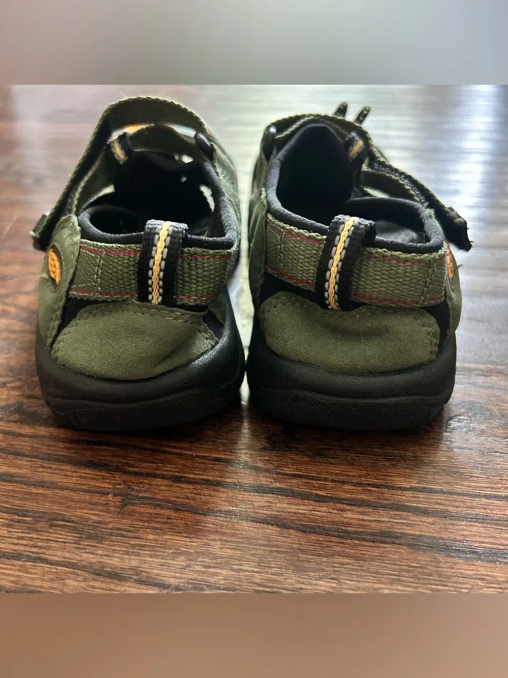 Keen Newport H2 Sandal youth Size 2 Green‎ Outdoors Hiking Adjustable Strap 9212
